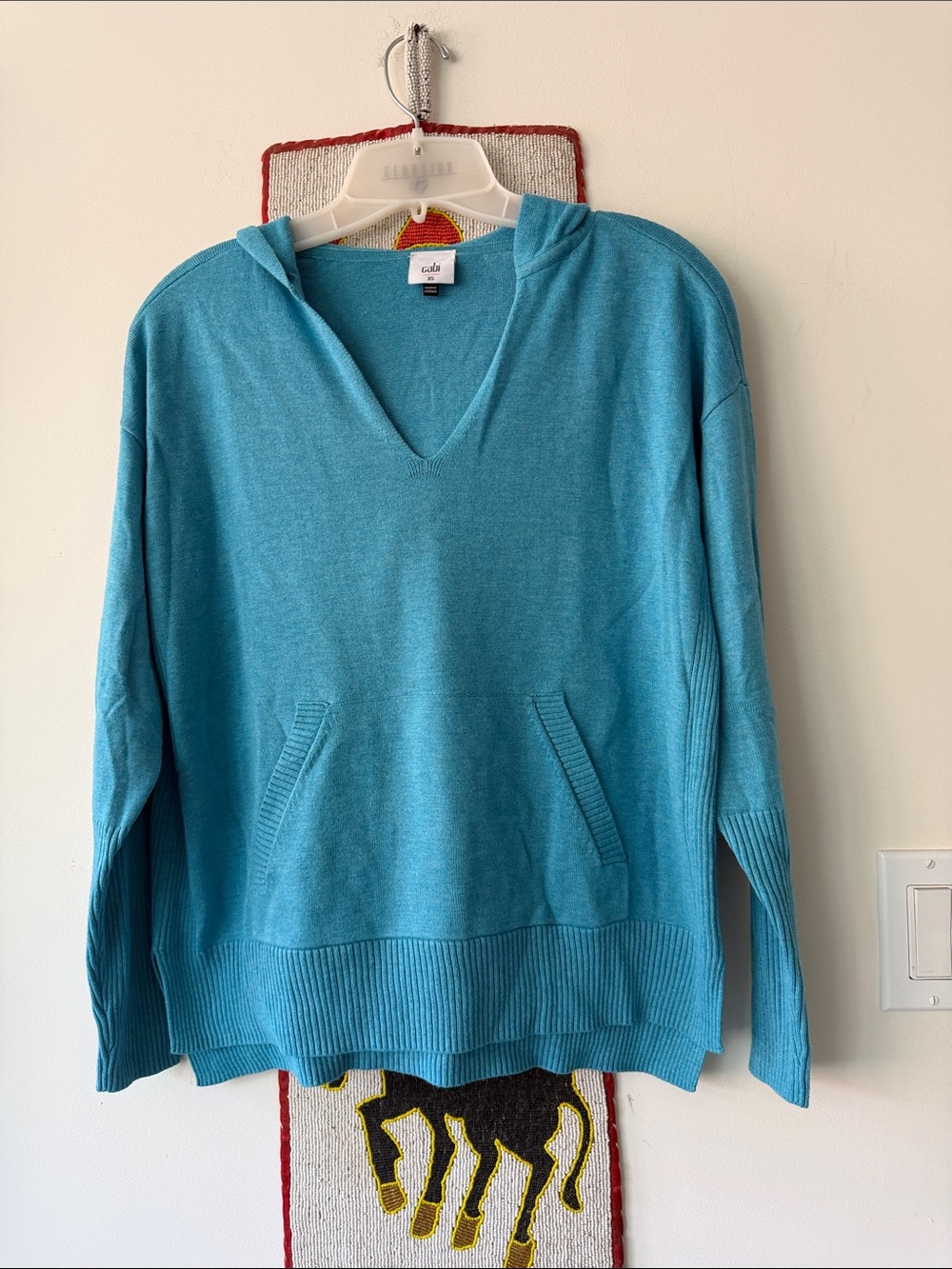 “CABI” Hop to Hoodie Torquoise Blue v neck with kangaroo pocket